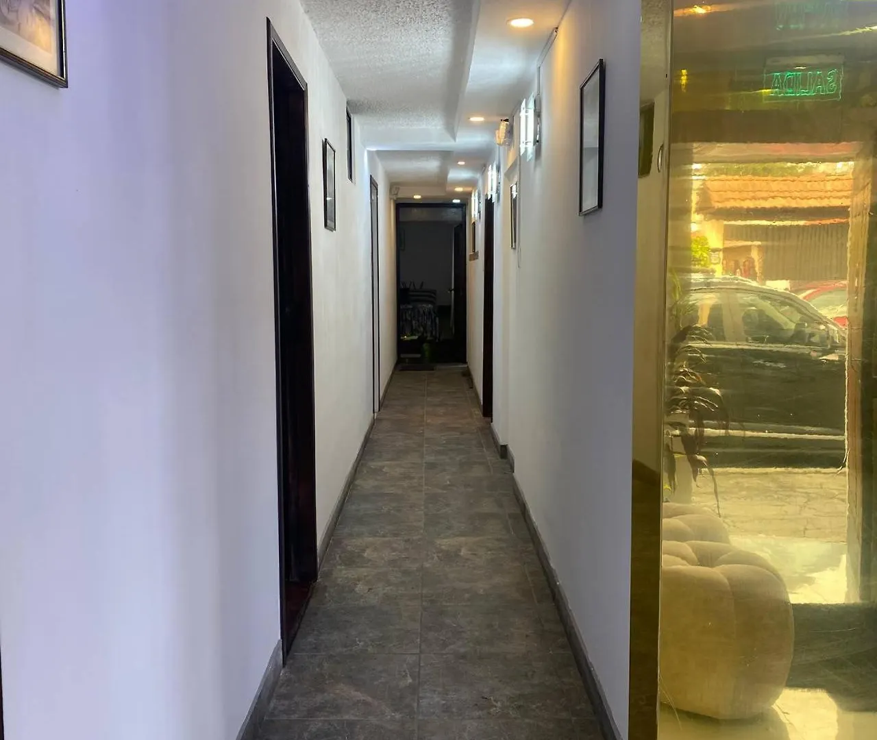 Calu L' Petit Hostel Quito Ecuador